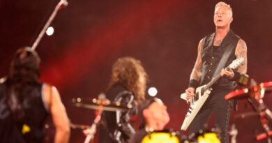 Metallica rinde homenaje a Los Tucanes de Tijuana